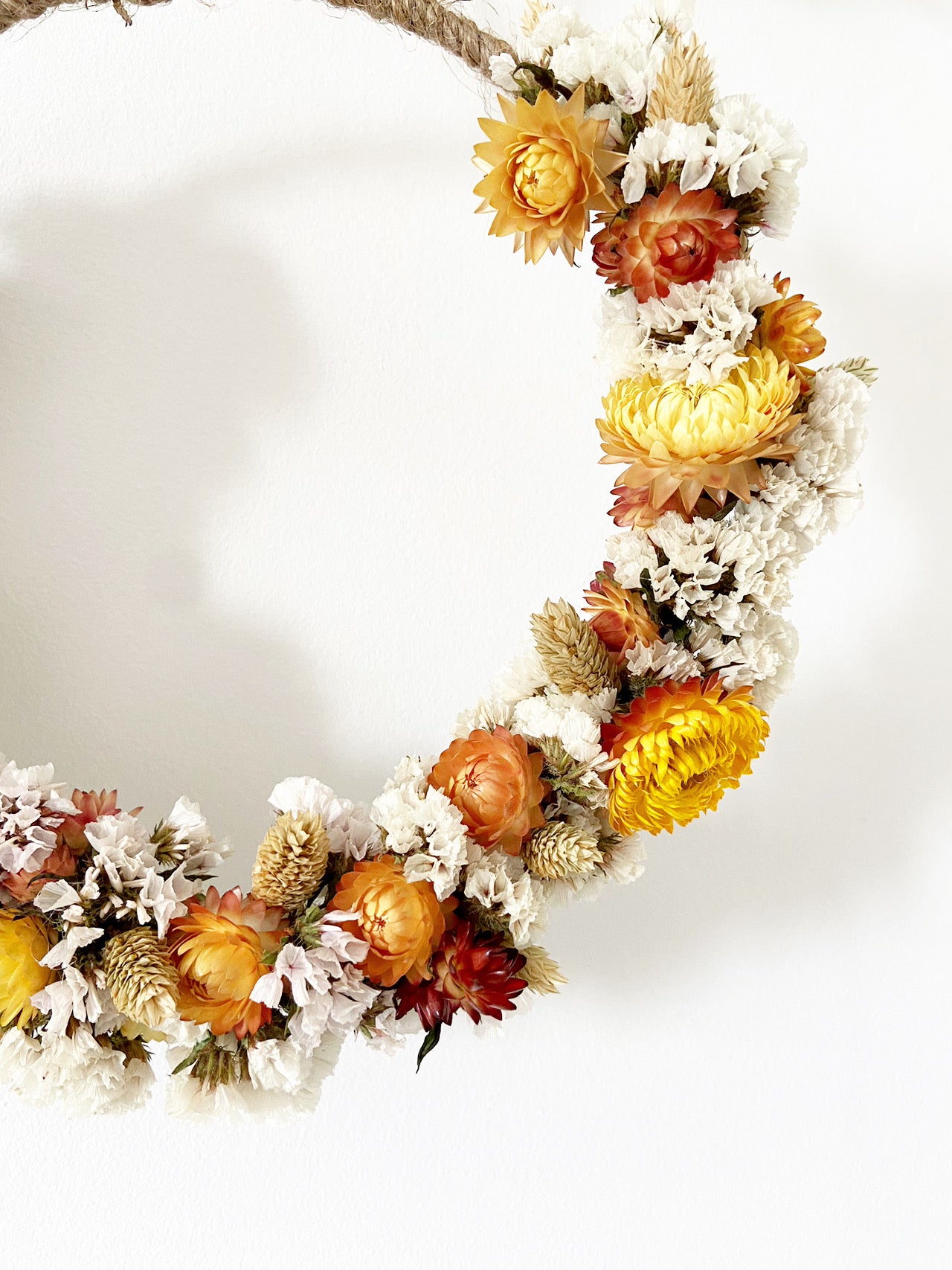 Couronne de fleurs séchées