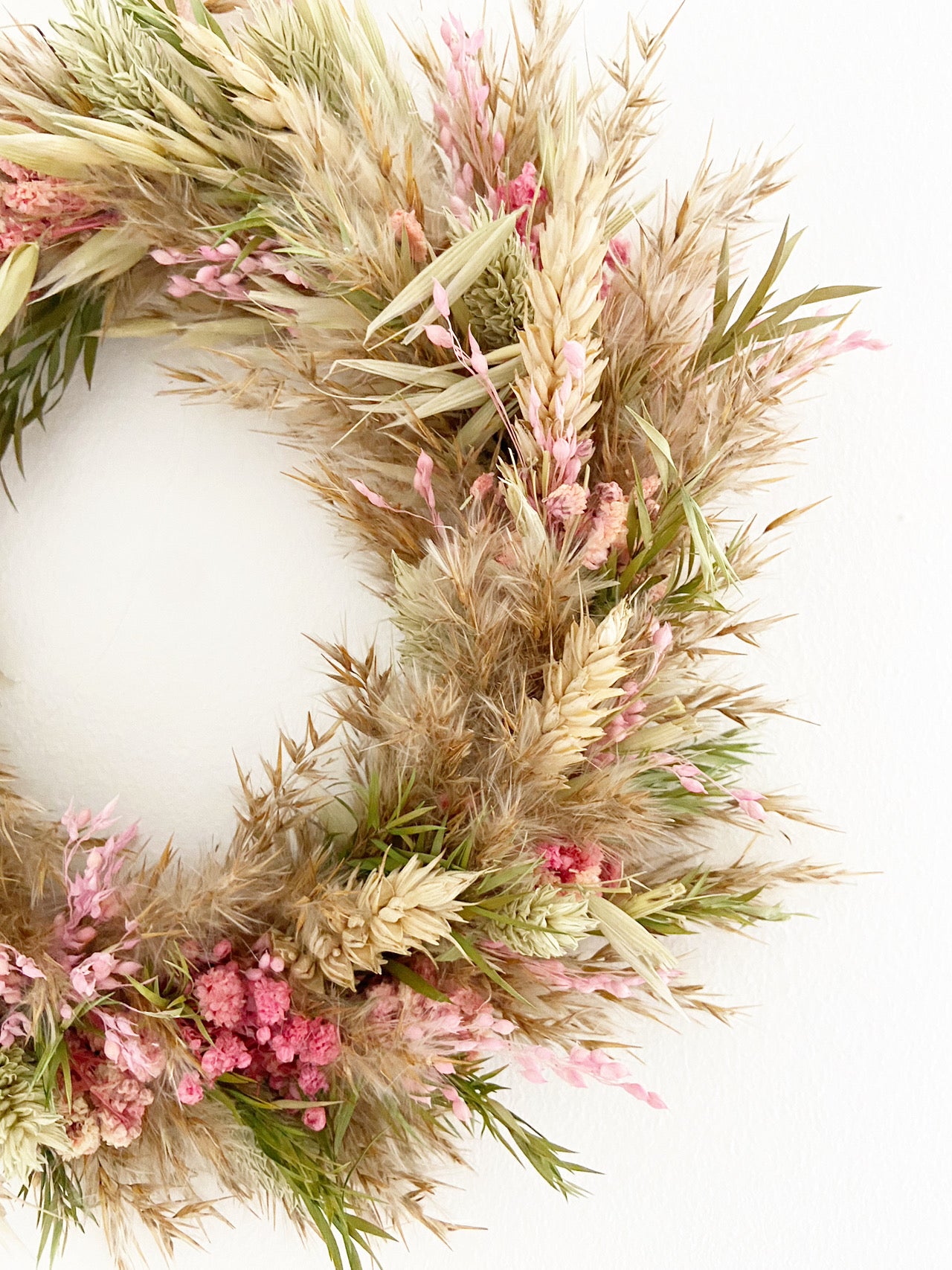 Couronne de fleurs séchées