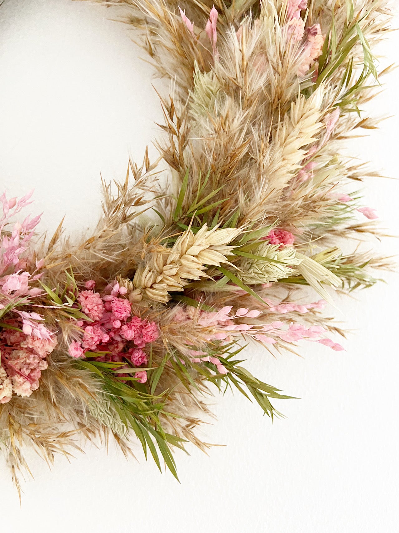 Couronne de fleurs séchées